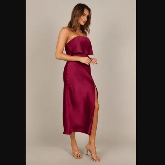 Petal & Pup Vienna Strapless Berry Satin Ruffle Side Slit Midi Dress L - Picture 10 of 15